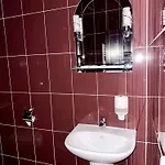 Restaurant And Stenly Guest house 3*
